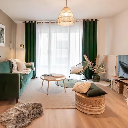 Le Petit Anjou, Cocon Chaleureux Et Apaisant *