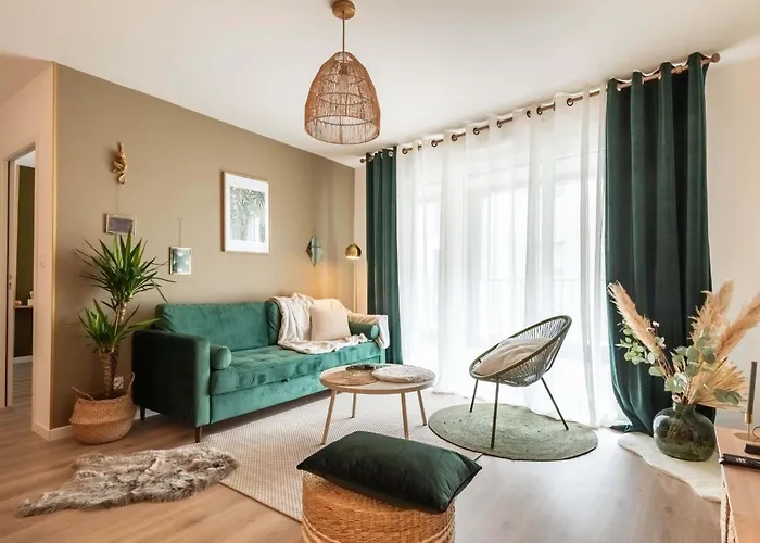 Le Petit Anjou, Cocon Chaleureux Et Apaisant Апартаменты *